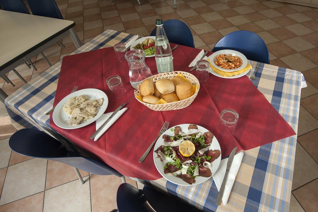 Ostello Citta Di Rovereto Rovereto  Eksteriør billede